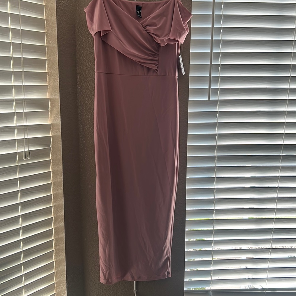 Off the shoulder mauve, Windsor midi dress